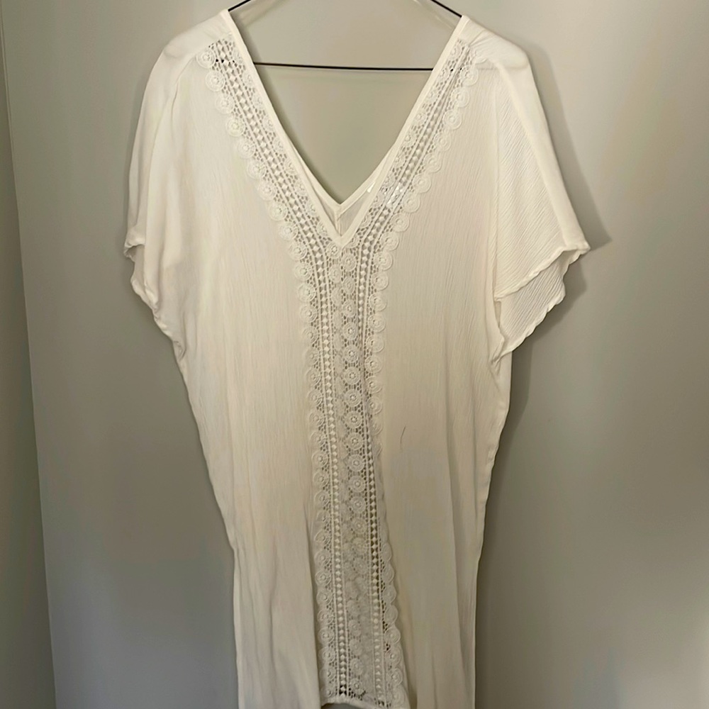 White beach cover up